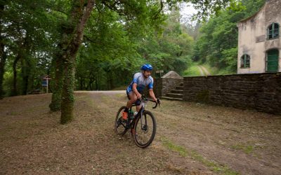 O II Desafío Gravel Ulla Tambre Mandeo reúne en Touro ao mellor gravel de Galicia